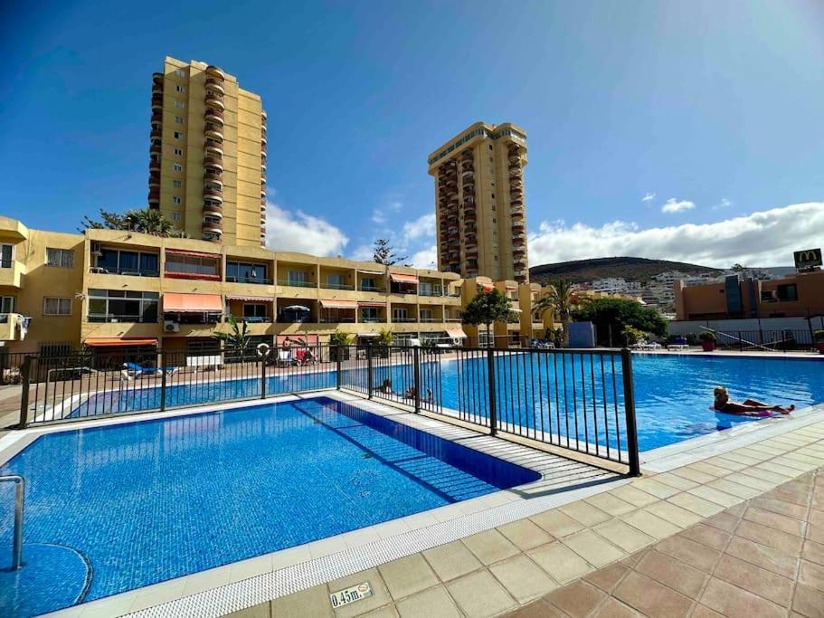 Las Vistas Beach Los Cristianos 2 Swimming Pools Ngoại thất bức ảnh